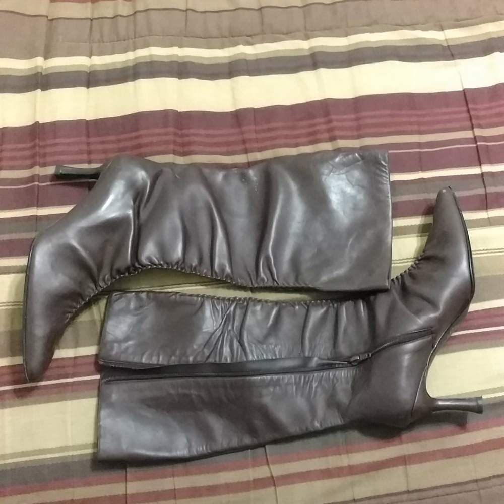 Genuine leather boots, brown